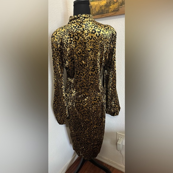 Ina Velvet Leopard Print Long Puff Sleeve Midi Dress - Size Large - Picture 3 of 8